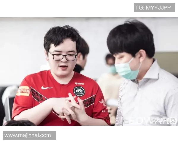 职业联赛最新积分榜EDG以56分稳居第一名争夺冠军之路