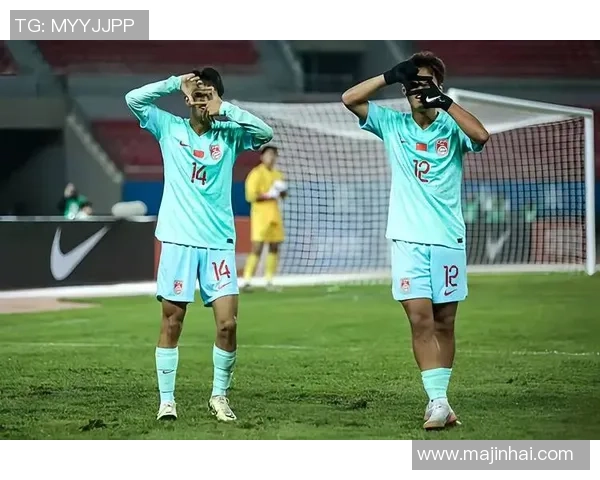 西班牙足球明星踏上东瀛之旅探索日本足球文化与魅力